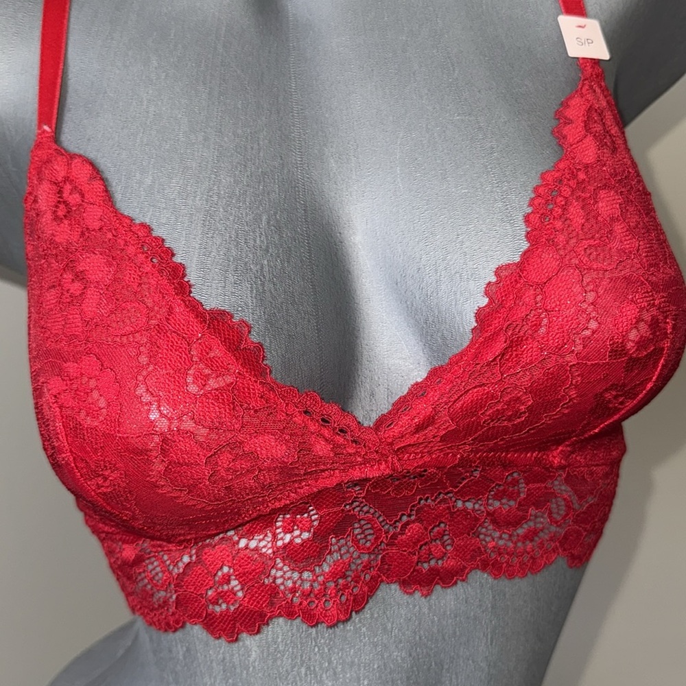La Senza woman’s Lace Bralette bra in Red size S/P - Picture 2 of 5